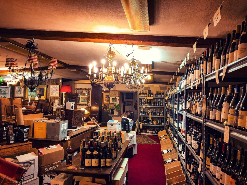 Comollo Antiques and Wine, Manchester New Hampshire